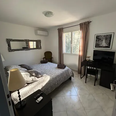 Holiday home Namaste Mejannes-les-Ales
